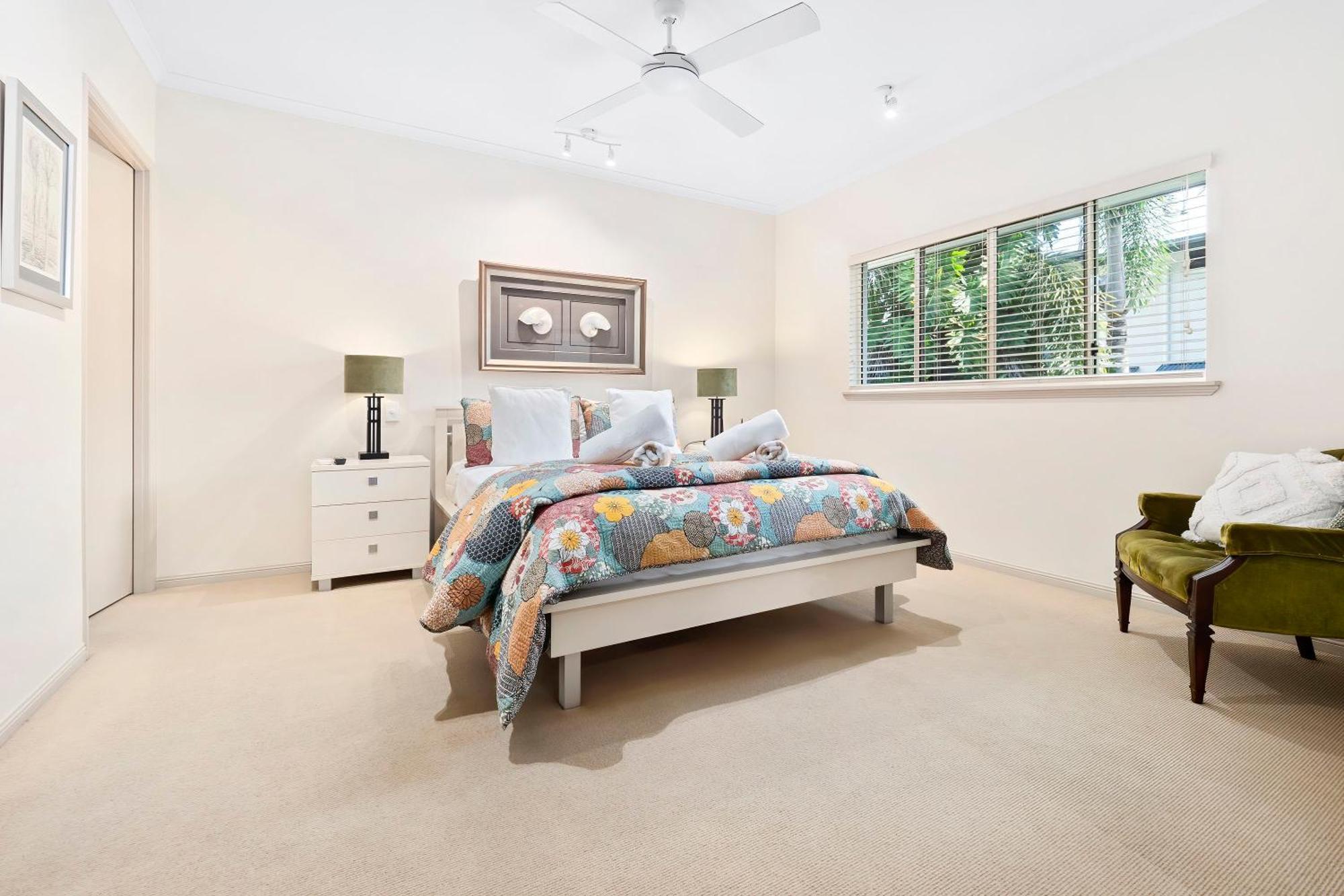 Arlington Apartments Clifton Beach Zimmer foto