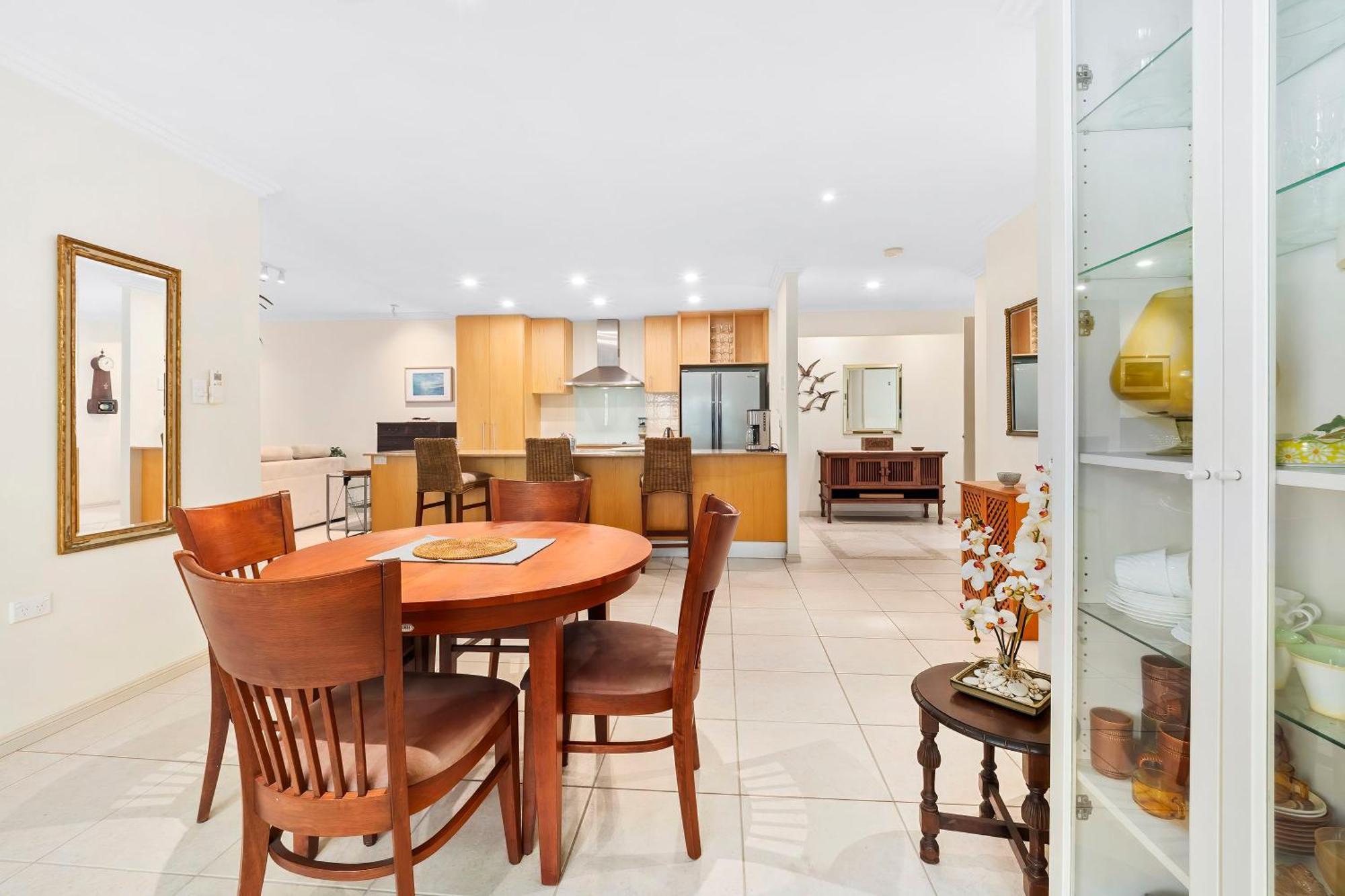 Arlington Apartments Clifton Beach Zimmer foto